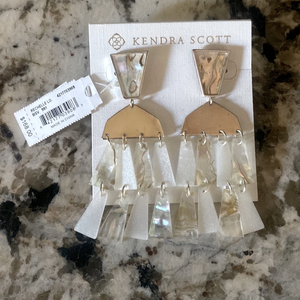 Brand New Kendra Scott earrings